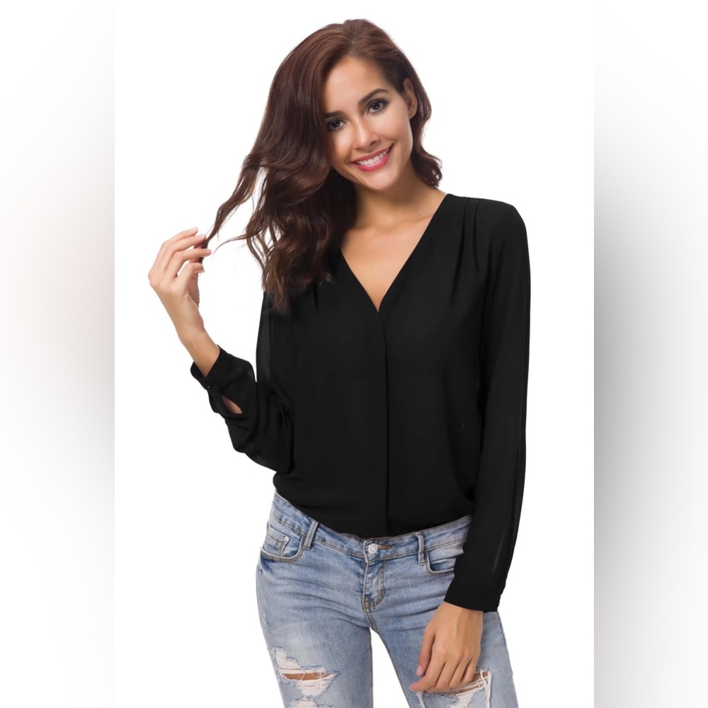 NEW Women’s Blouse - M